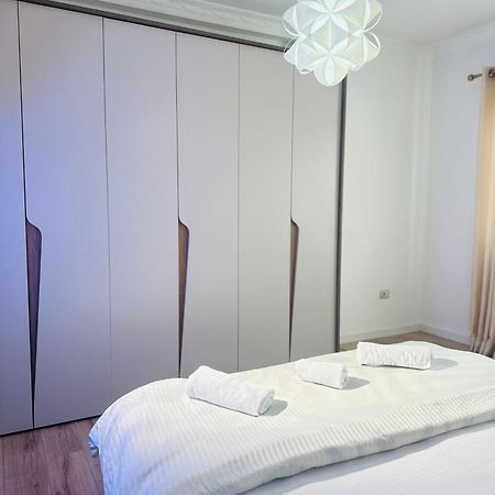 Bllok: Central Cozy Stay, 24/7 Self Check-In ティラナ エクステリア 写真